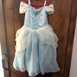 🪡Disney's Cinderella Costume w/ Crown🐀